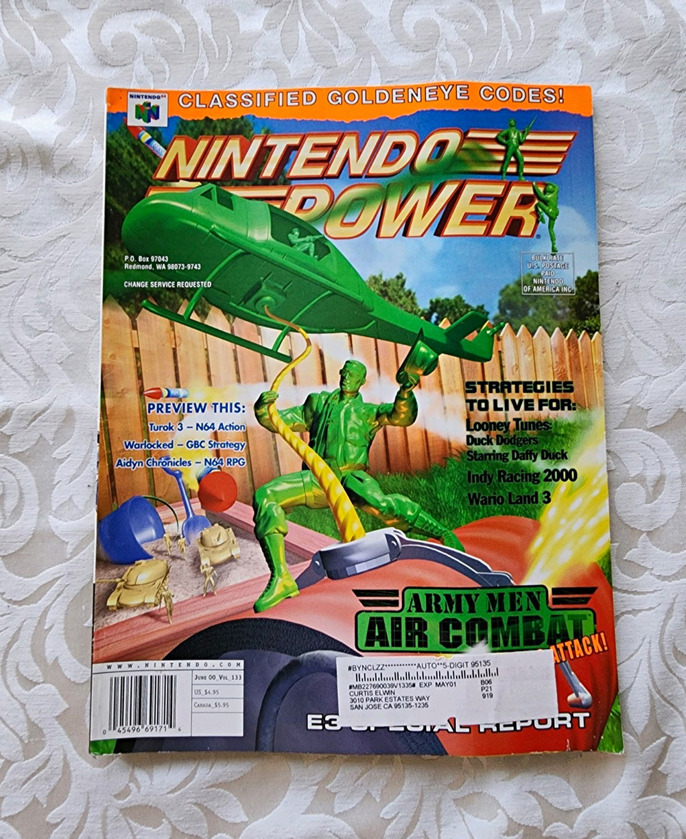 Nintendo Power June 2000 Issue 133 Volume 13 Video Games, w/POSTER